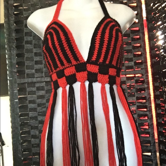 Made by Maya -🖤Made to order❤️ crochet top with tassels - Picture 3 of 3